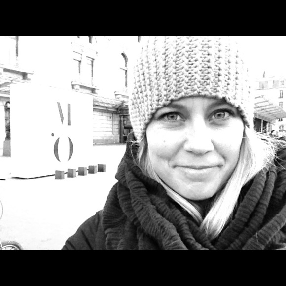 Meet your Posher, Morgan - Picture 1 of 1